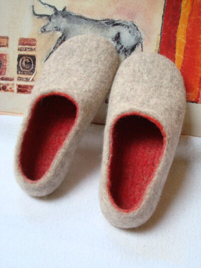 Felted wool slippers by Grazim on Etsy Felted wool slippers