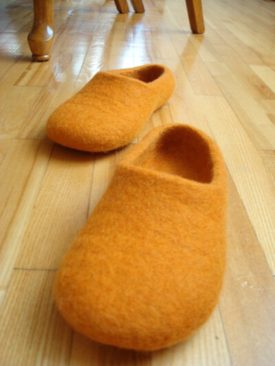 Felted wool slippers Yellow by Grazim on Etsy Felted wool slippers. Yellow