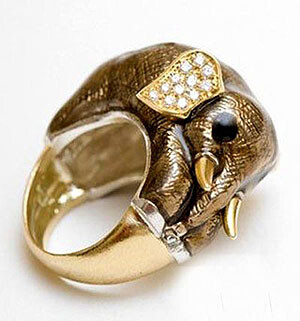 大象戒指。
