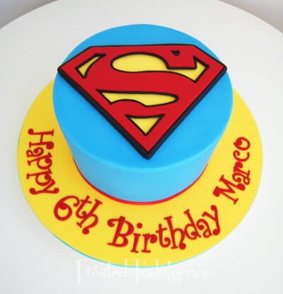 超人生日蛋糕