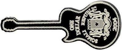 重金属吉他。来自索马里。这把Gibson Les Paul吉他形状的硬币，精良的制作工艺，使得这枚硬币显得格外漂亮与精细。