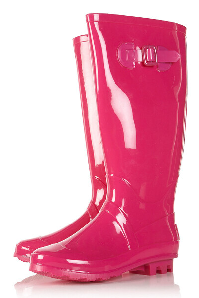 TOPSHOP今季最潮荧光粉时尚雨鞋，在雨天拥有一份亮眼的好心情