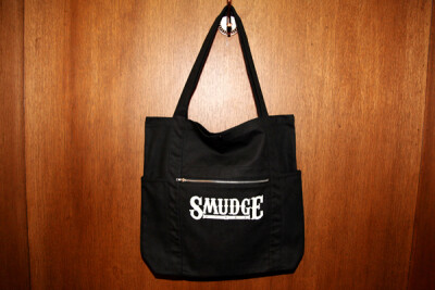 SMG 环保TOTE BAG~两周年限定风格款ToteBag<a class='shortlnk' href='/s/03ecbd85a87d0f639' target='_blank' title='http://www.kidulty.com/street/id/211'>http://duitang.com/s/03ecbd85a87d0f639</a>