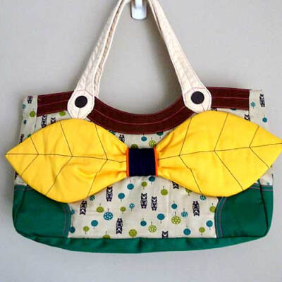 Pixie Leaf Bag (Forest Bears) : littleoddforest : forest inspired lifestyle accessories design