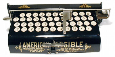 老打字机，这个比较小