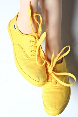 小黄鞋