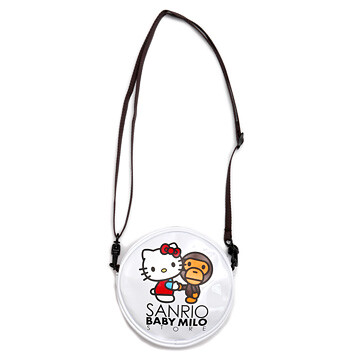 日本潮流品牌A BATHING APE在2010年秋季与日本SANRIO合作推出的BABY MILO x Hello Kitty 小物包，，可爱度满分