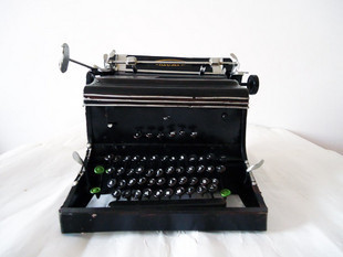 老式铁皮打字机模型 摄影道具家居装饰摆设