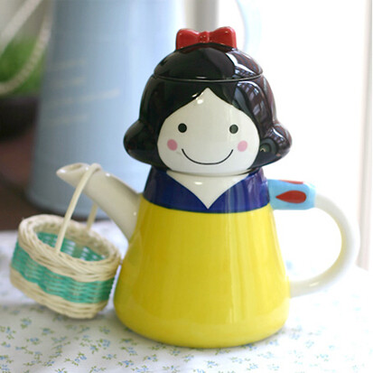 来自日本 白雪公主可爱造型茶壶