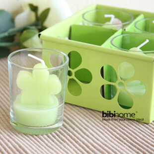 铁盒五叶草蜡烛四件套