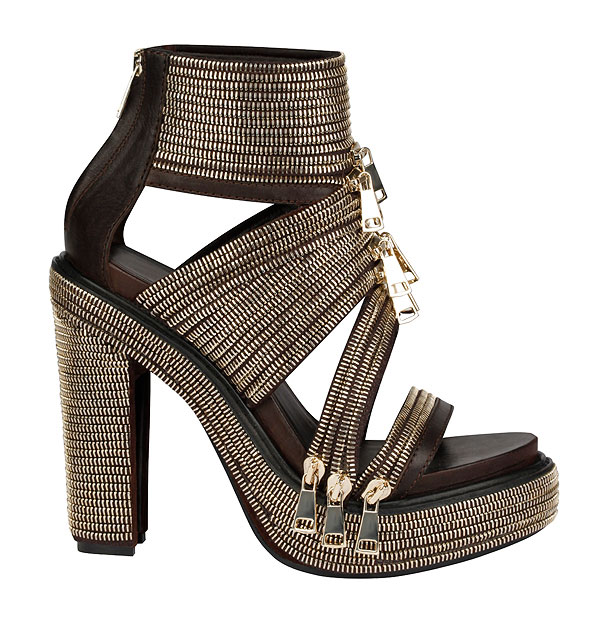 Givenchy 2011早秋鞋履:金属拉链混搭皮革，都市轻摇滚的表达。