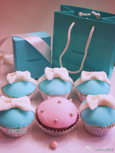 Tiffany cup cakes ，想吃吗？