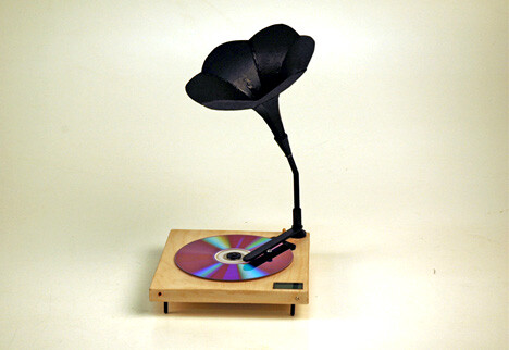 很雅致啊 不过是放CD的 Phonograph CD Player by Yong Jieyu &amp; Ama Xue Hong Bin » Yanko Design