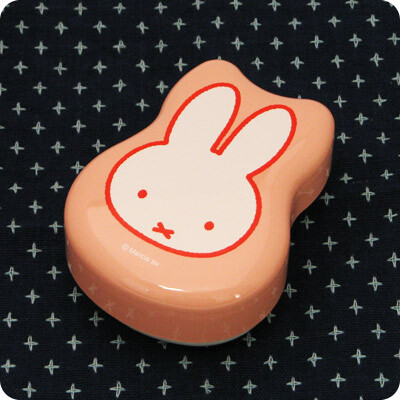 Miffy兔型饭盒！