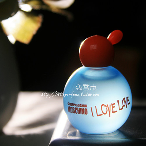 Moschino I LOVE LOVE梦仙奴 爱恋爱女士 Q版香水