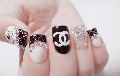 Chanel :)