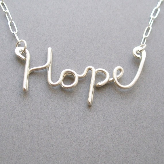 Hope Necklace 字母项链