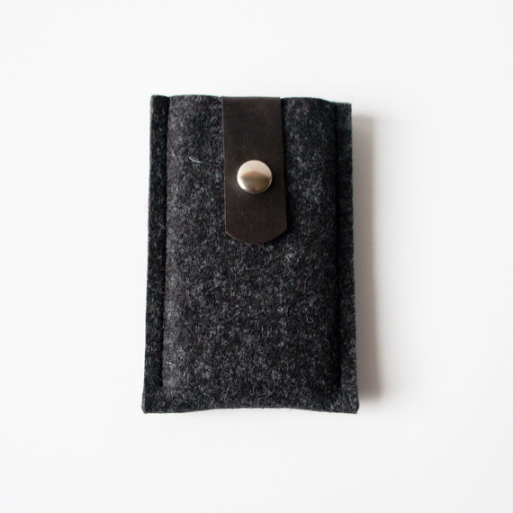 iPhone 3G3GS4 / iPod Case in Anthracite Gray Wool by ribandhull iPhone 3G-3GS-4 / iPod Case 毛毡手机包