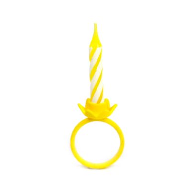 天 太有爱了。。Yellow Make a Wish Ring by Bettina Nissen