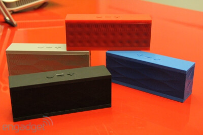 Jawbone Jambox unboxing and hands-on - Engadget Galleries