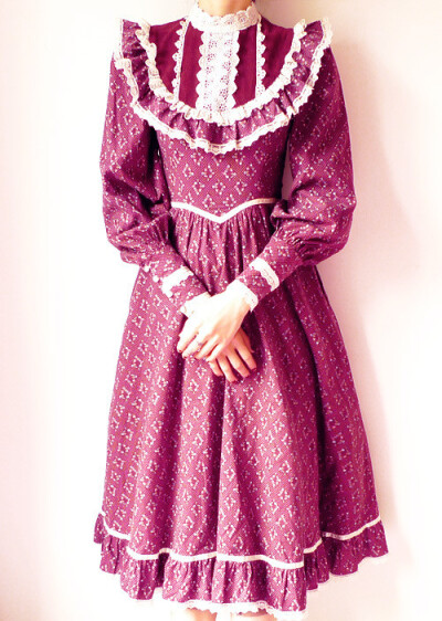 VINTAGE 70'S GUNNE SAX PRAIRIE RUFFLE CALICO DRESS-猛右利