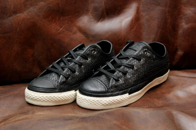 CONVERSE ALL STAR LOW 亮片<a class='shortlnk' href='/s/03ecbda2c31d2312d' target='_blank' title='http://www.kidulty.com/street/id/417'>http://duitang.com/s/03ecbda2c31d2312d</a>