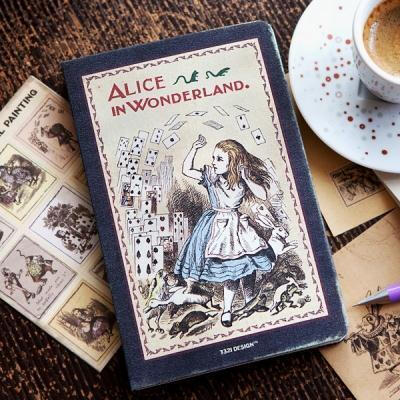  中号复古万年日记本-Alice（M）：不曾迷失的女孩