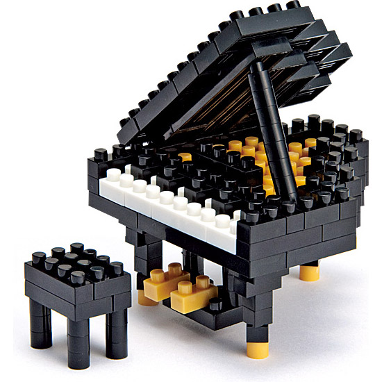 乐高限量玩具：钢琴
