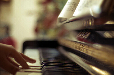指尖 钢琴