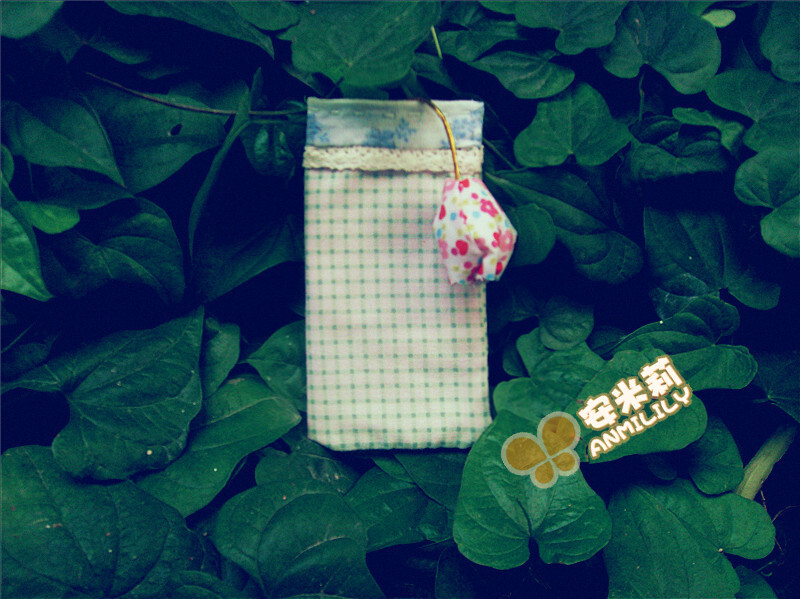 手作~郁金香浅方格卡片袋！清新呀，清新，带她上公车，我决定啦！