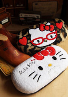 hello kitty 眼鏡盒