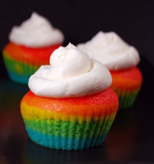 Delicious Gourmet Cupcake Recipes on we heart it / visual bookmark #11985959 2044487_f520_large