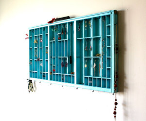 Jewelry Display by Bluebirdheaven by bluebirdheaven on Etsy Jewelry Display by Bluebirdheaven