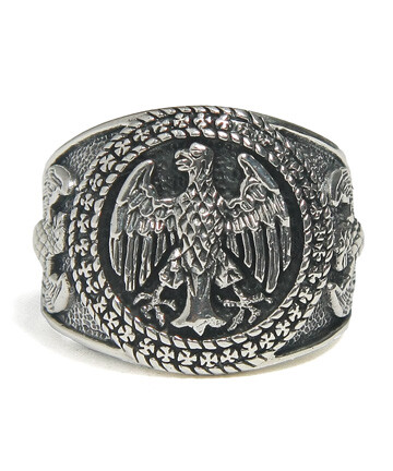 国内潮流配饰店铺UNICORN enigma shop推出的Imperial Eagle Ring。