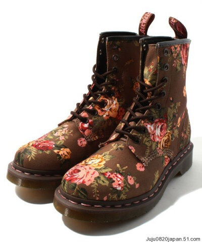  Dr.Martens 1460 WOMENS 8EYE BOOT