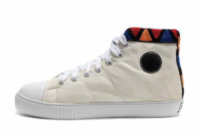  Visvim 民族风格子高帮帆布鞋