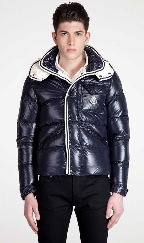 蒙口男士羽绒服：Moncler Men Down Jacket Branson (Navy Blue)