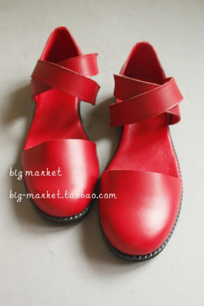 红色极简芭蕾舞交叉包头鞋