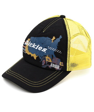 美国工装品牌Dickies推出的Trucker Cap。 1922年的美国品牌Dickies，众所周知是一个标榜优质工人服饰的工装品牌，凭借品质理念发展至今已成为扬名海外的世界性品牌。就如这款Trucker Cap，采用尼龙与网状物料混合制…