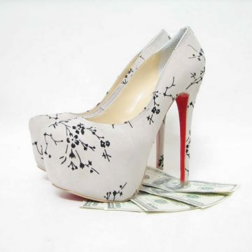 最新16厘米高跟鞋2011Christian Louboutin Daffodile 160mm