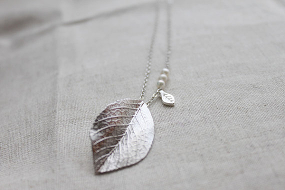 Modern white plated Leaf Necklace S20351 by Ringostone on Etsy Modern white plated Leaf Necklace - S2035-1