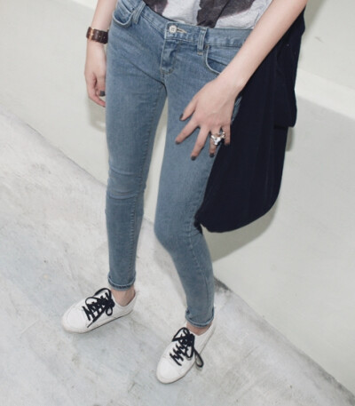 夏季新款 stylenanda 韩国正品进口 纯色显瘦瘦腿牛仔裤 现货