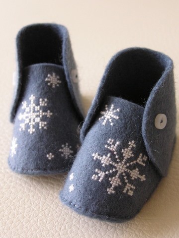 Mini baby shoes HAND EMBROIDERED snow crystals on by amujpn Mini baby shoes - HAND EMBROIDERED - snow crystals on smoky …