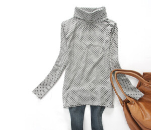  打底衫。每个人都有各自的生活方式。所以我只想好好走。