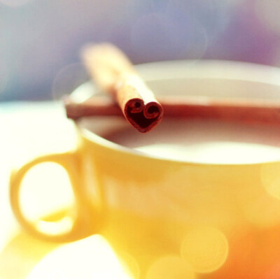 洗个澡。来一杯温暖的咖啡。