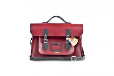“顽皮”色彩，扮靓秋冬，Dr.Martens 2011年秋冬季皮包亮相<a class='shortlnk' href='/s/1ce2c52be27204d4' target='_blank' title='http://www.kidulty.com/news/id/news/17606'>http://duitang.com/s/1ce2c52be27…