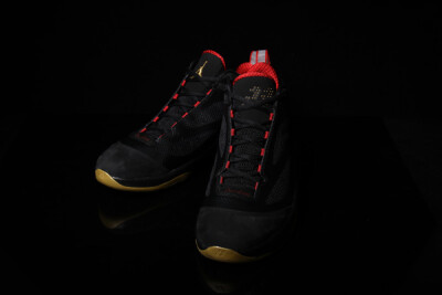 掀起兔年新高潮，Air Jordan 2011 Q Flight Year Of The Rabbit<a class='shortlnk' href='/s/1ce2c52be2814712' target='_blank' title='http://www.kidulty.com/news/id/news/17635'>http://duitang.com/s/1ce2c52…