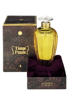 又是Antonia's Flowers家的优秀香水，怎么形容这一款呢？它给我感觉十分的奇妙！你可以说它甜甜的，但是它不腻，你可以说它有花香但是你又觉得仿佛这不是花香啊。