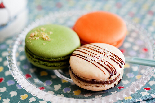 MACARON