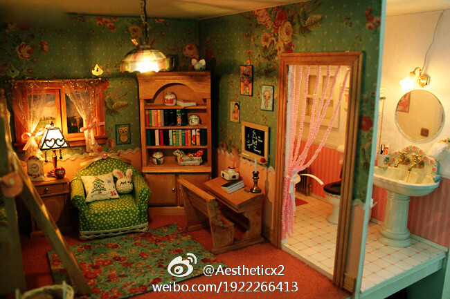 doll house sitting room